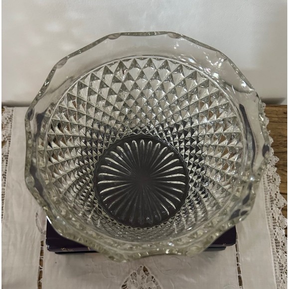 Vintage Indiana glass diamond point ice bucket wine chiller planter - Picture 4 of 8